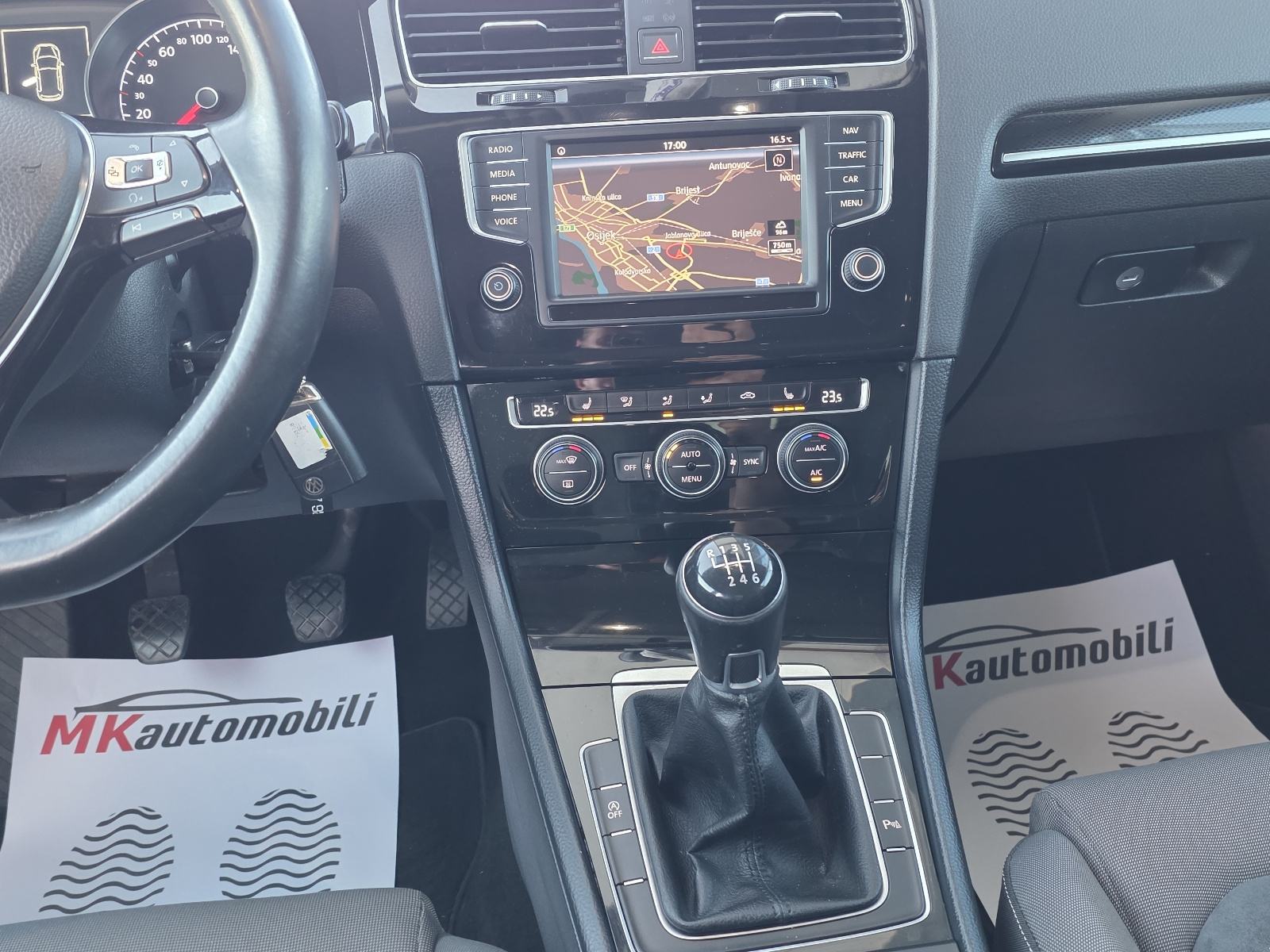VW Golf 7 2,0 TDI HIGHLINE ALU,NAVI,ACC,GRIJANJE SJEDALA, fotografija 17