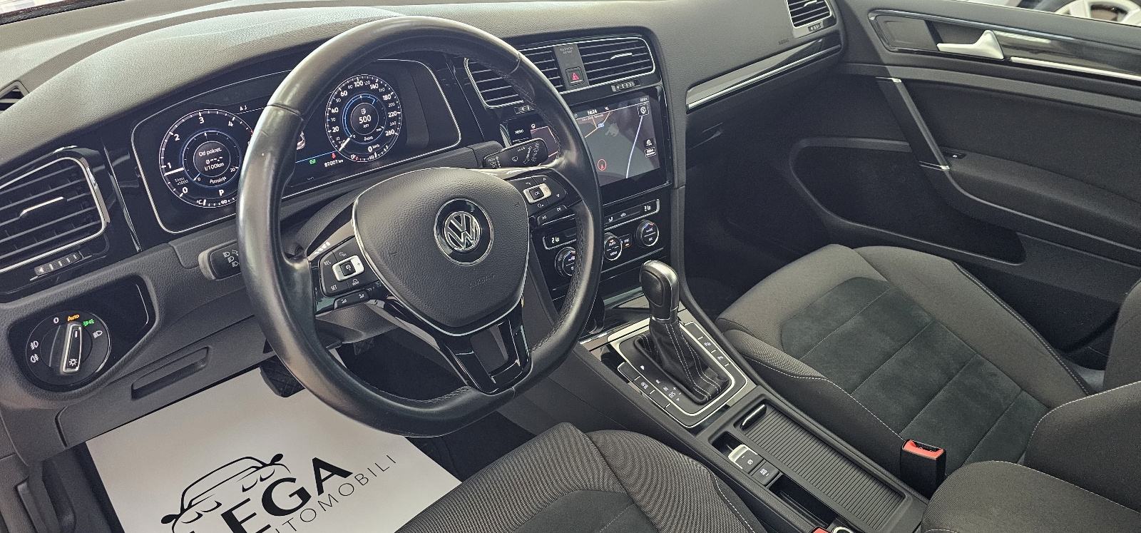 VW Golf 7 2,0 TDI HIGHLINE AUTOMATIK,SAMO 87tkm, fotografija 10