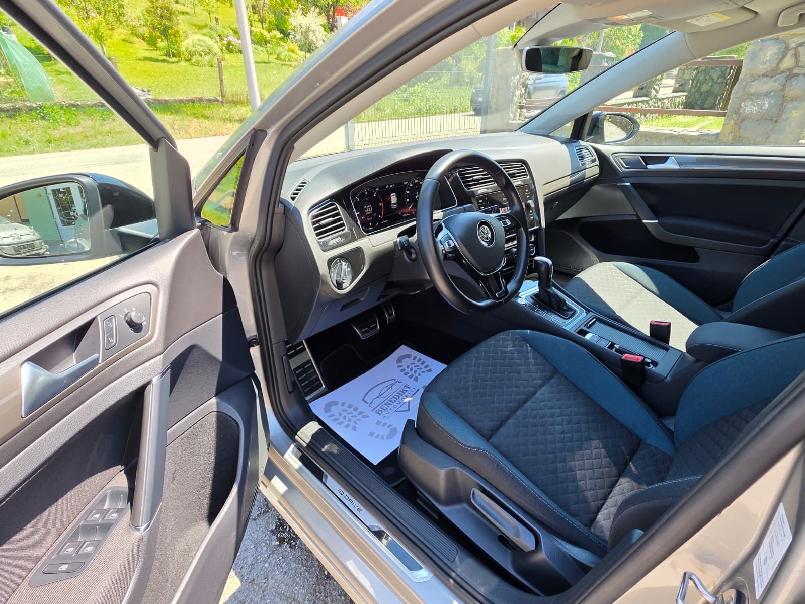 VW Golf 7 2,0 TDI IQ Drive — virtual — DSG, fotografija 16