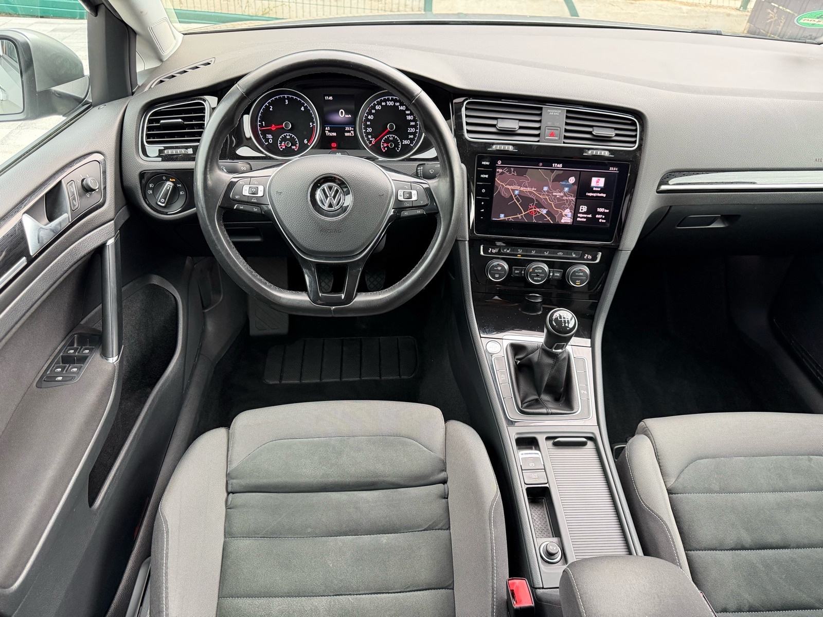 VW Golf 7 2,0 TDI✅JAMSTVO✅•Highiline•Matrix•Navi•Keyless Go•, fotografija 12