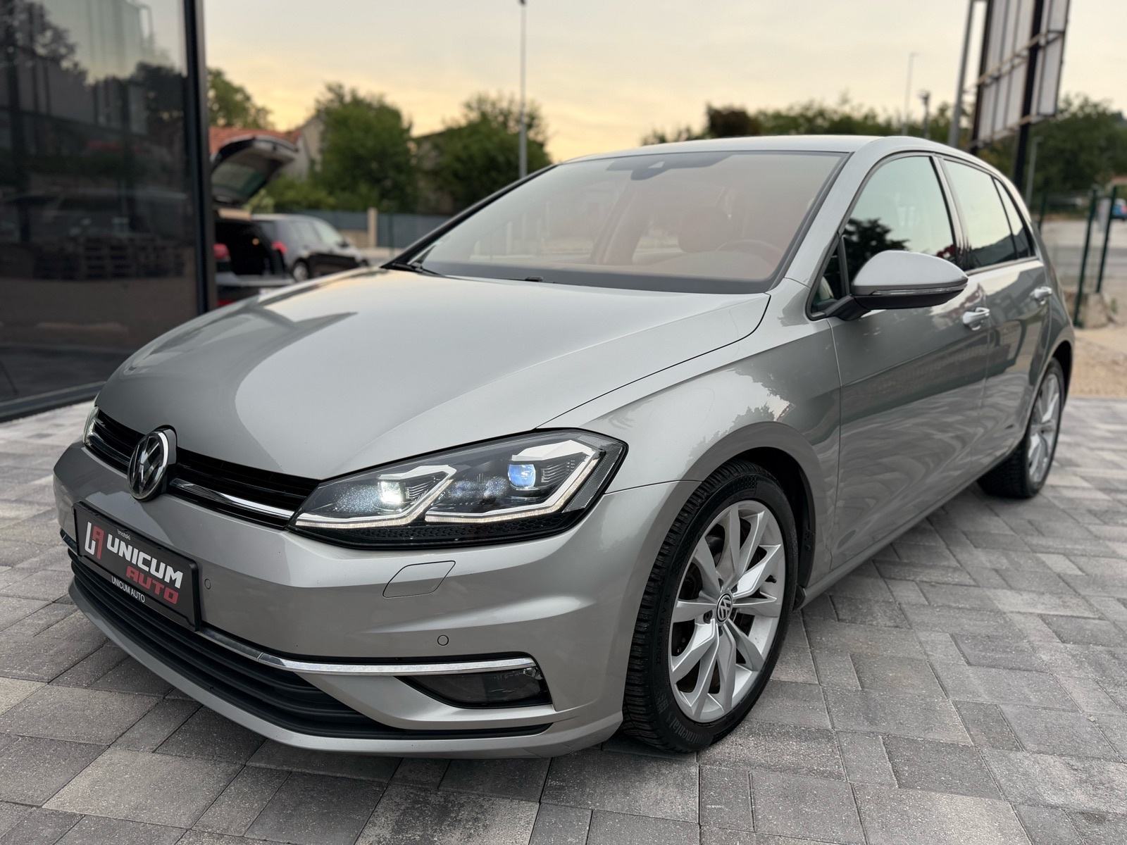 VW Golf 7 2,0 TDI✅JAMSTVO✅•Highiline•Matrix•Navi•Keyless Go•, fotografija 8