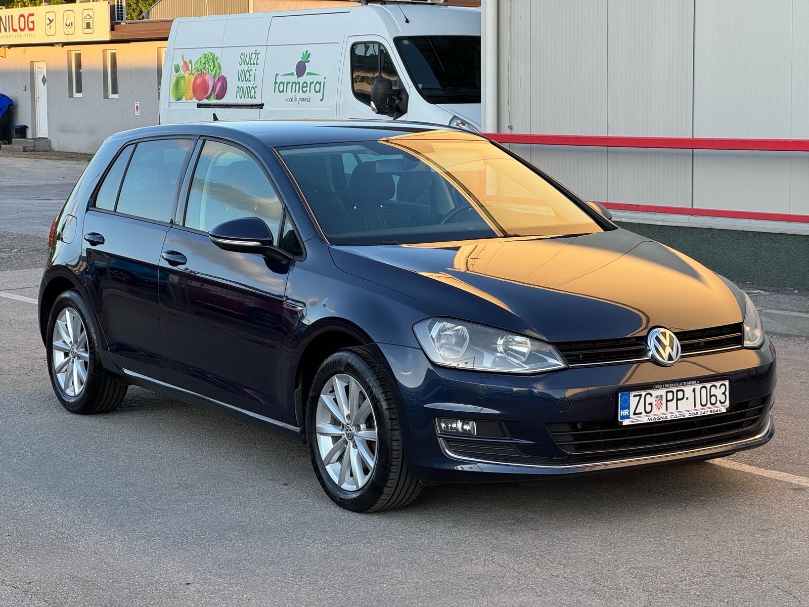 VW Golf 7 2,0 TDI LOUNGE #NAVIGACIJA# PDC# GARANCIJA 1 God., fotografija 2