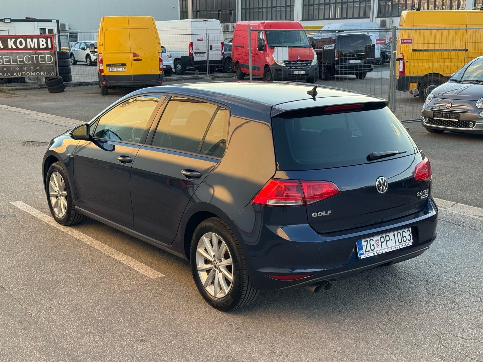 VW Golf 7 2,0 TDI LOUNGE #NAVIGACIJA# PDC# GARANCIJA 1 God., fotografija 7