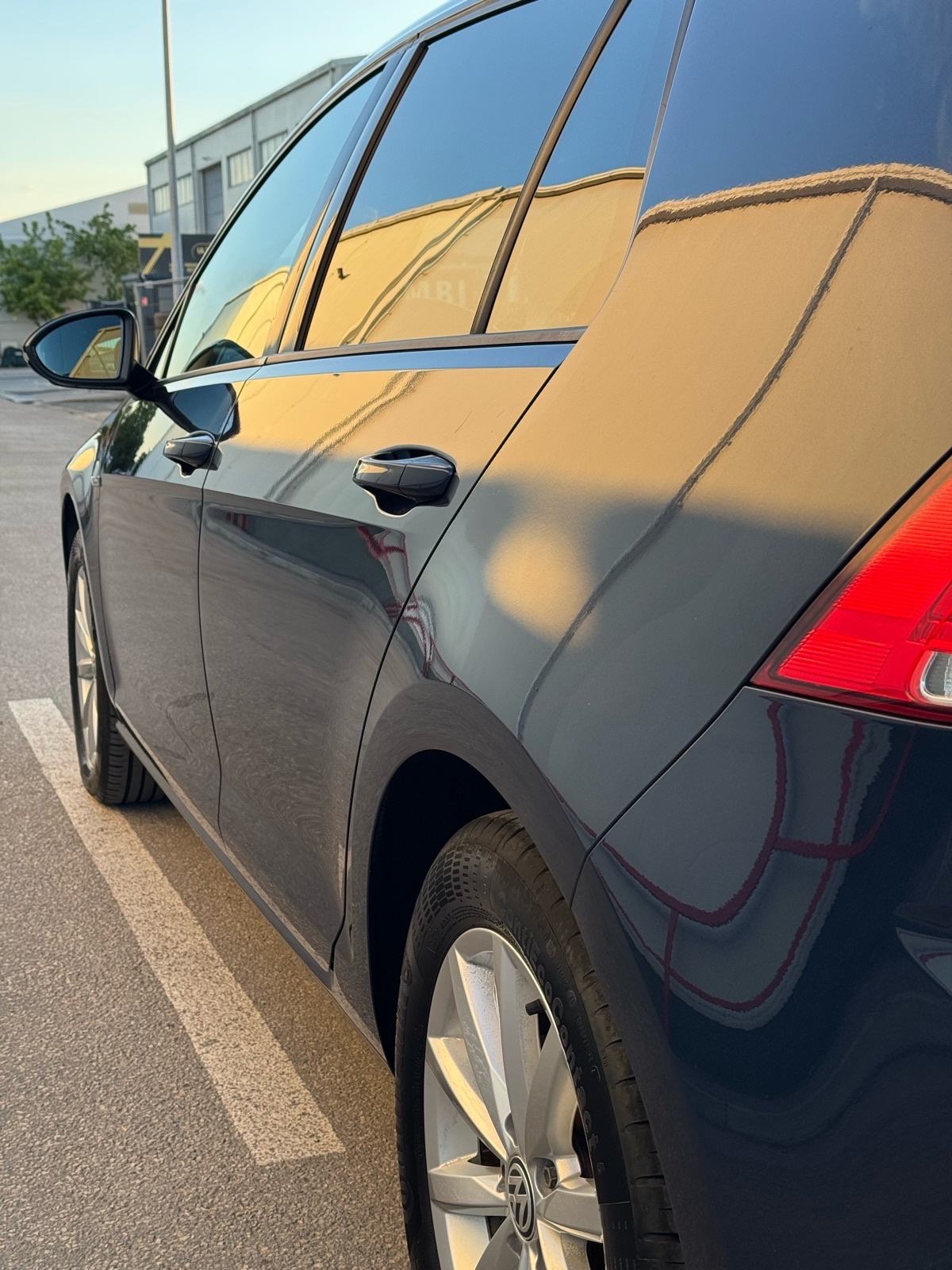 VW Golf 7 2,0 TDI LOUNGE #NAVIGACIJA# PDC# GARANCIJA 1 God., fotografija 11