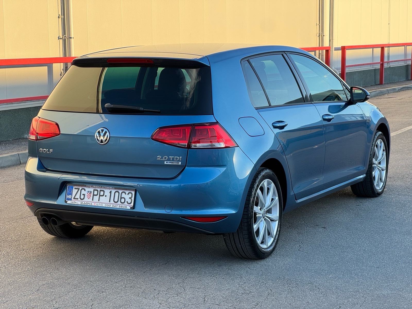 VW Golf 7 2,0 TDI LOUNGE XENON# GARANCIJA 1 GOD, fotografija 4