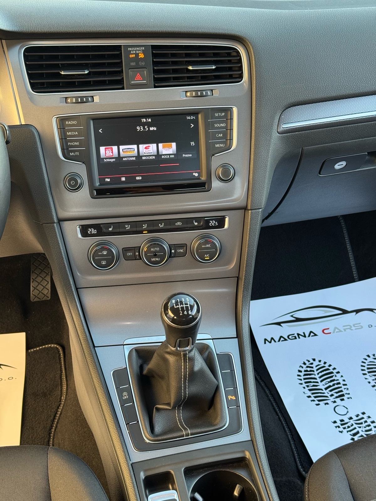 VW Golf 7 2,0 TDI LOUNGE XENON# GARANCIJA 1 GOD, fotografija 20