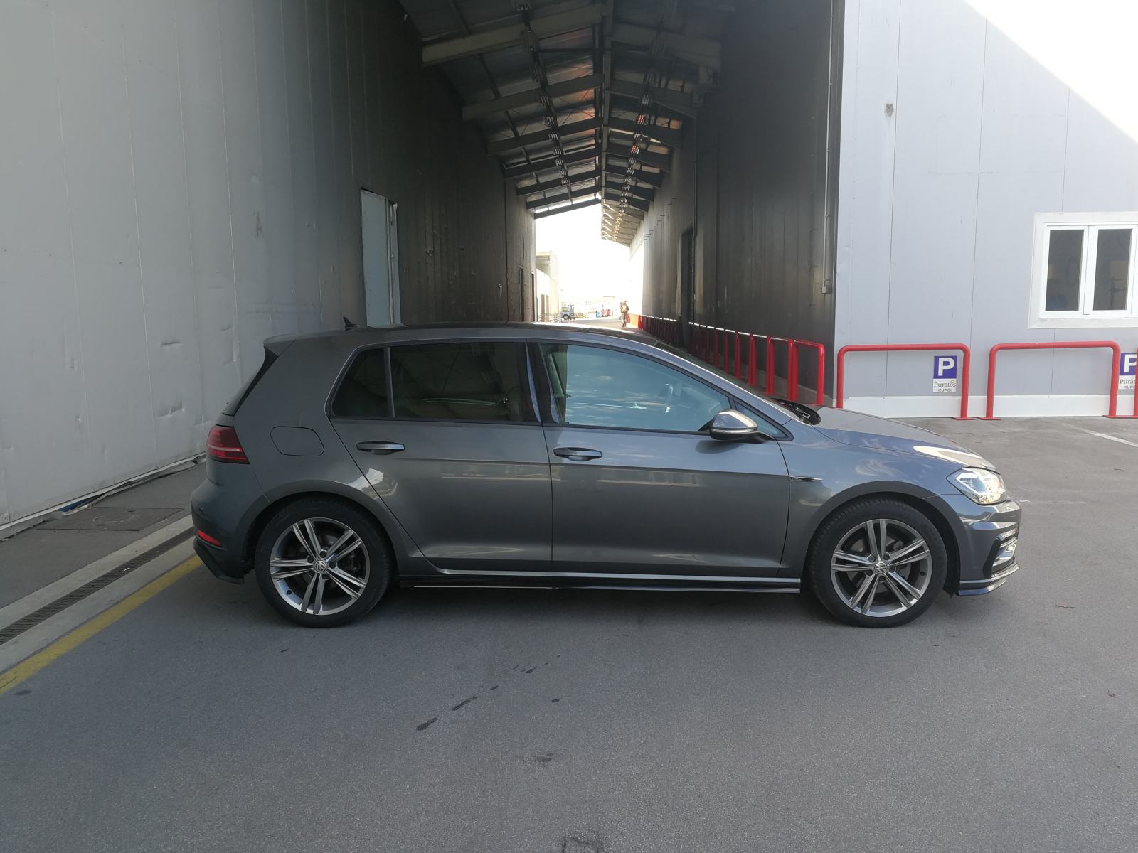 VW Golf 7 2.0 TDI **R LINE**AUTOMATIC**KAMERA**AUT KLIMA**, fotografija 8