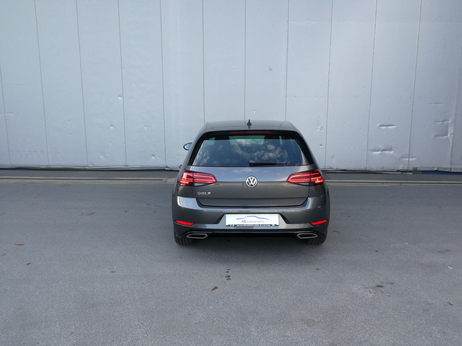 VW Golf 7 2.0 TDI **R LINE**AUTOMATIC**KAMERA**AUT KLIMA**, fotografija 5