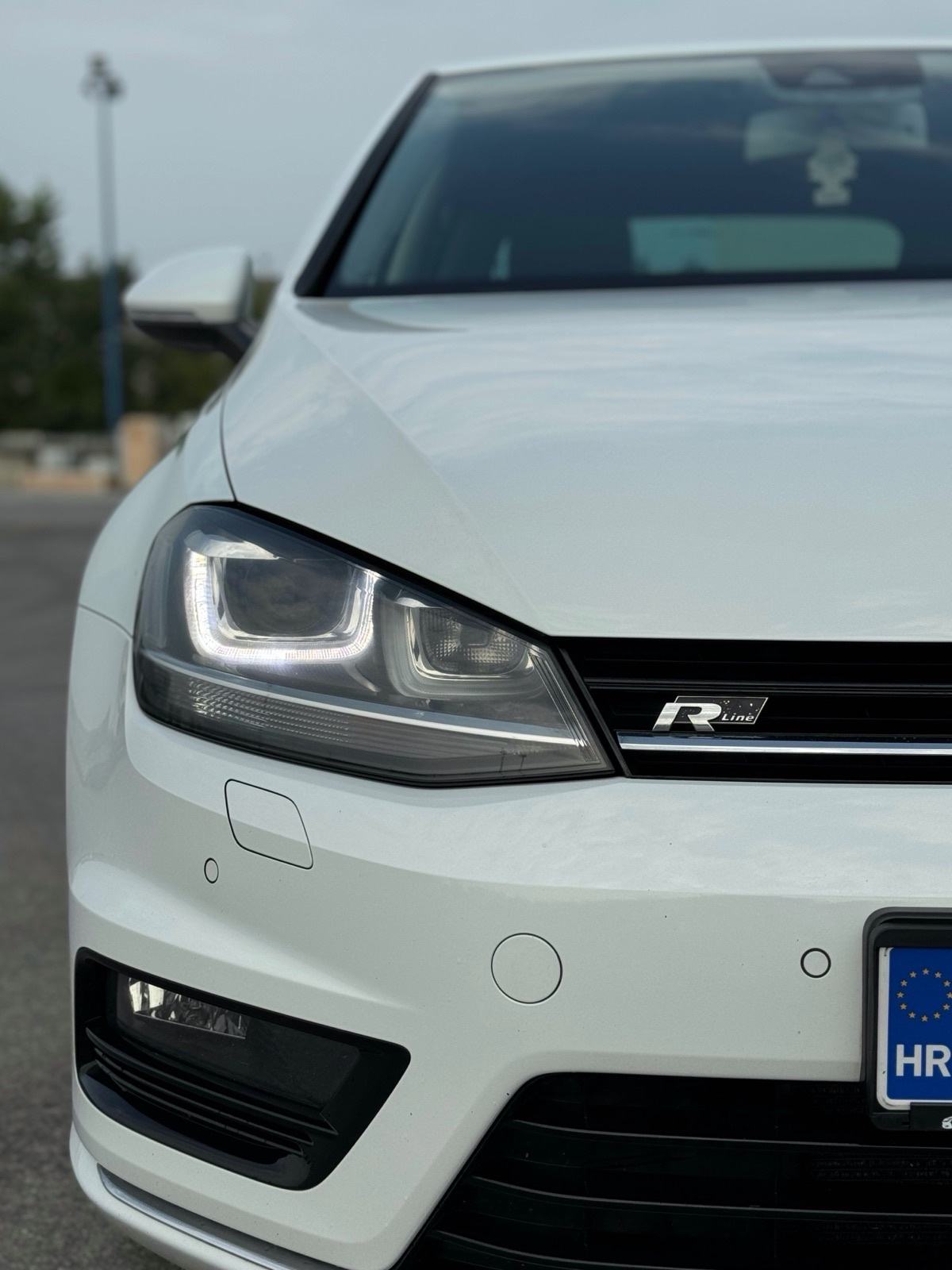 VW Golf 7 2.0 TDI R-LINE #Bi-XENON #NAVI #PDC, fotografija 14