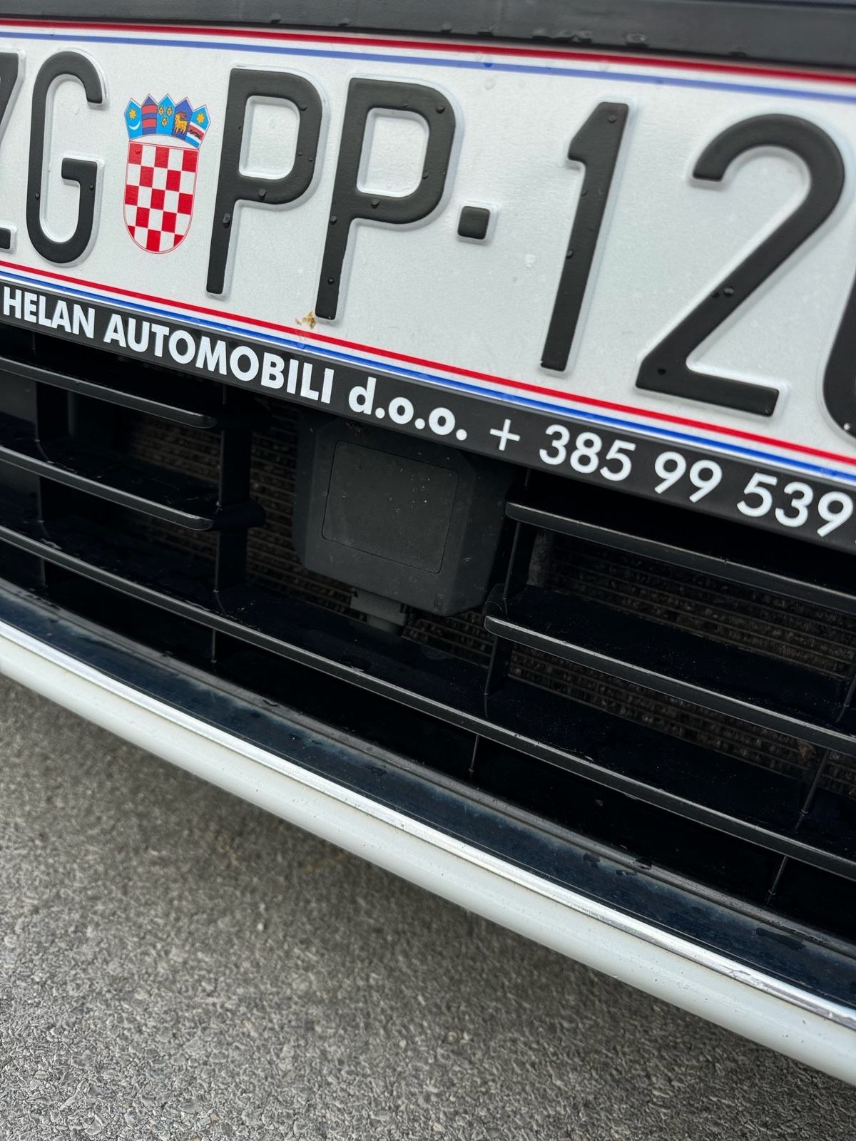 VW Golf 7 2.0 TDI R-LINE #Bi-XENON #NAVI #PDC, fotografija 15