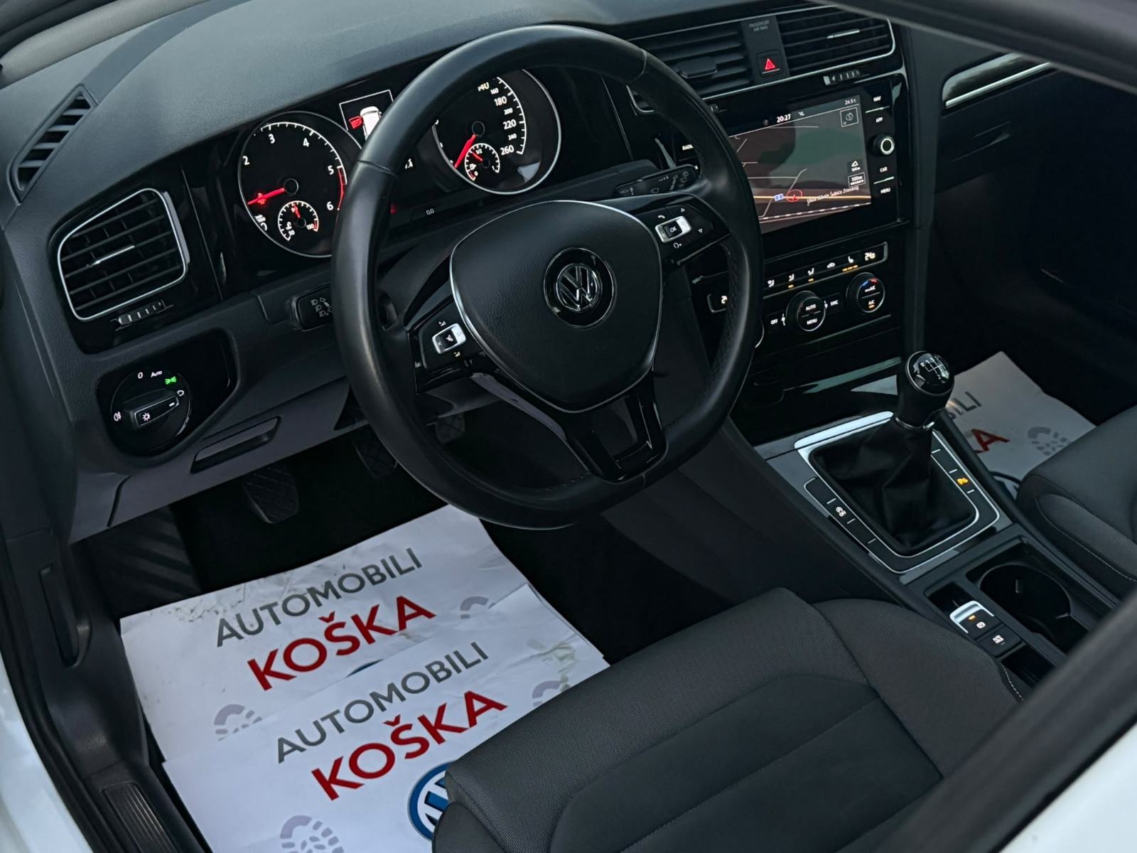 VW Golf 7.5 2,0 TDI RLINE, *matrix svjetla*, *perla bijela*, fotografija 10