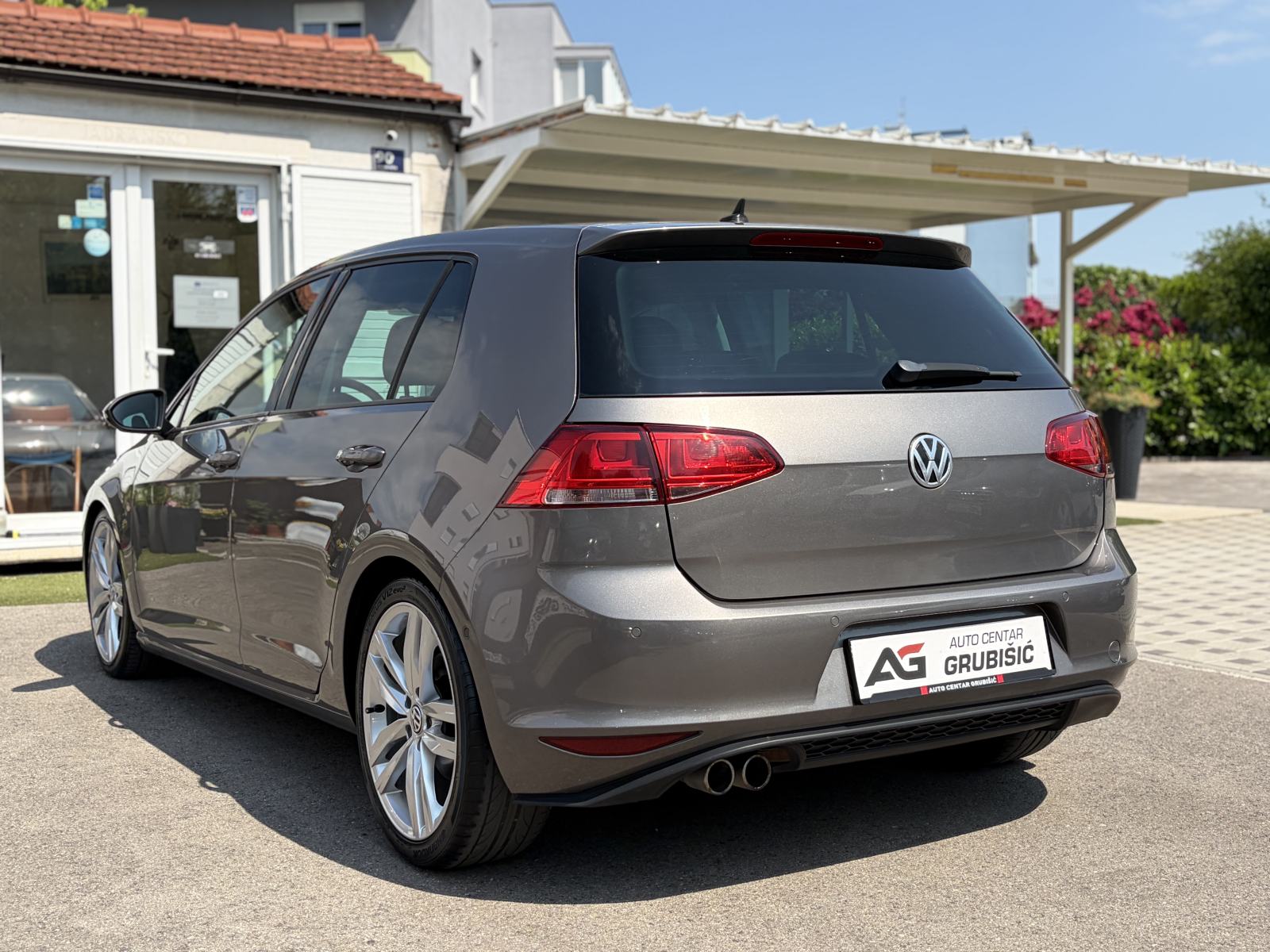 VW Golf 7 2,0 TDI *Servisna knjiga* *Top oprema* *Jamstvo*, fotografija 18