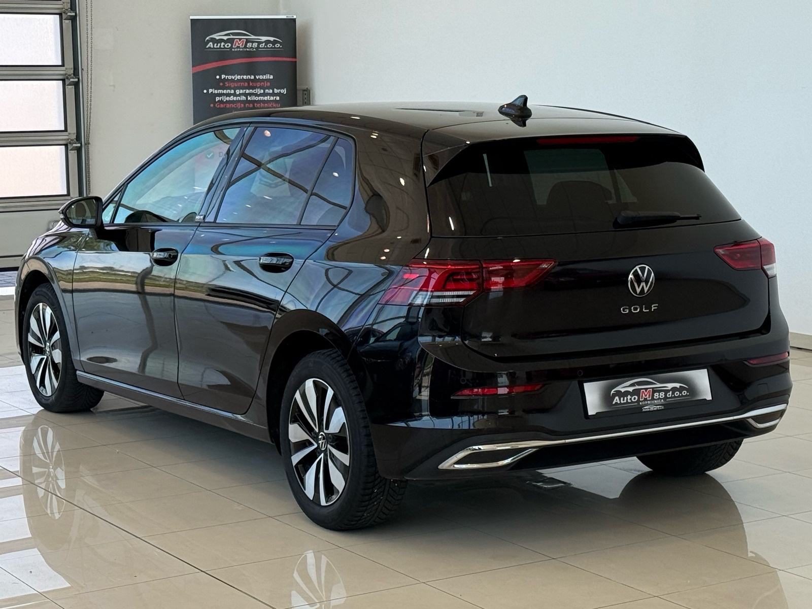 VW Golf 8 2.0 TDI⭐️86.000KM⭐️MOTION⭐️SERVISNA⭐️KAO NOV⭐️GARANCIJA, fotografija 7