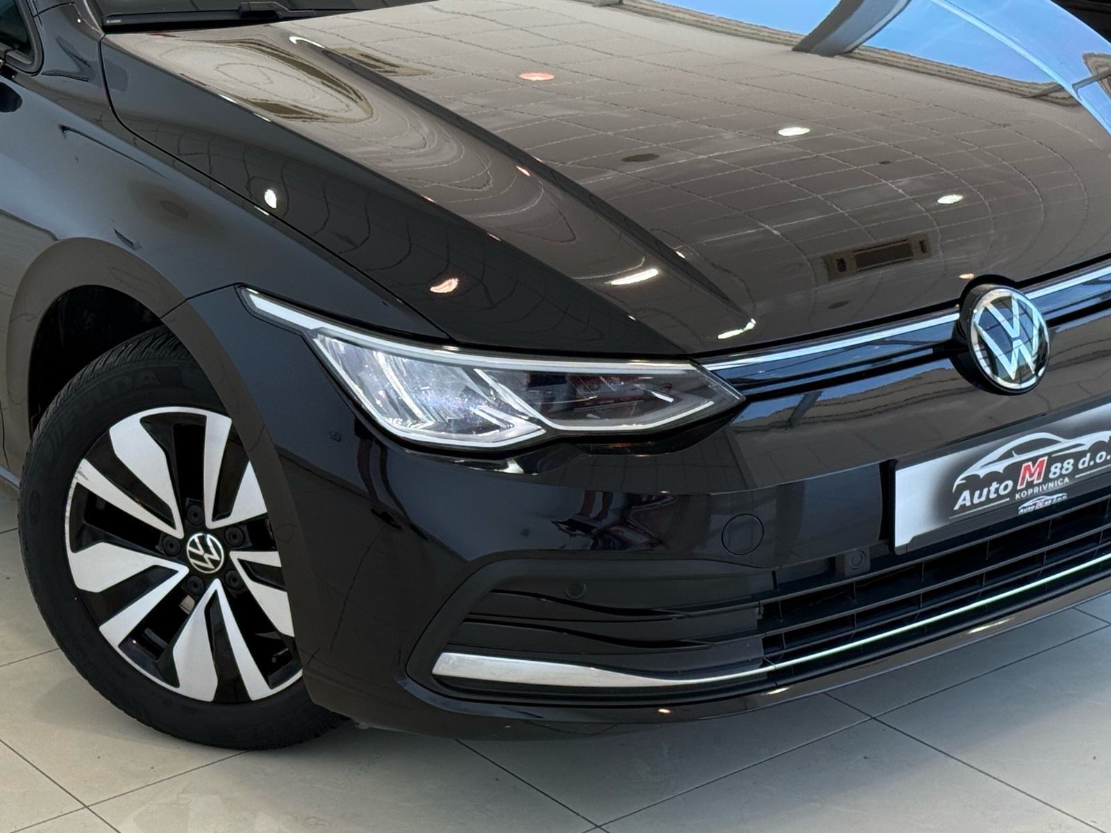 VW Golf 8 2.0 TDI⭐️86.000KM⭐️MOTION⭐️SERVISNA⭐️KAO NOV⭐️GARANCIJA, fotografija 2