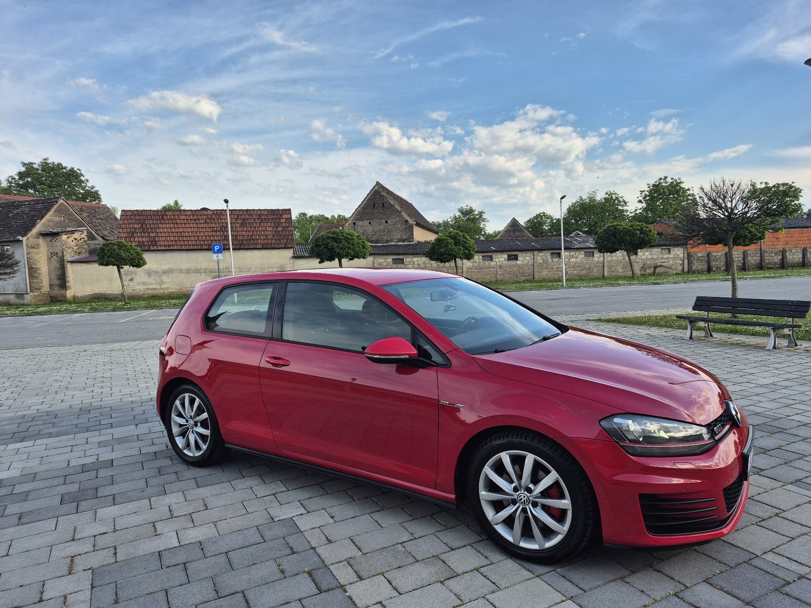 VW Golf 7 GTI 2.0 TSI 162kw/220ks,ručni mjenjač,LED,grijanje sjedala, fotografija 7