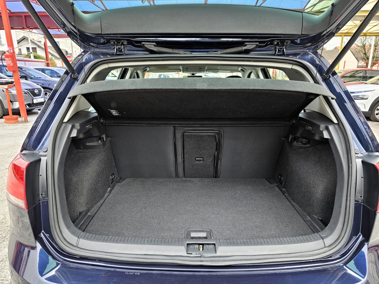 VW*GOLF 7*2013.G*1.6 TDI-105KS*REG.12/26*TOP STANJE*VELIKI SERVIS*6980, fotografija 13