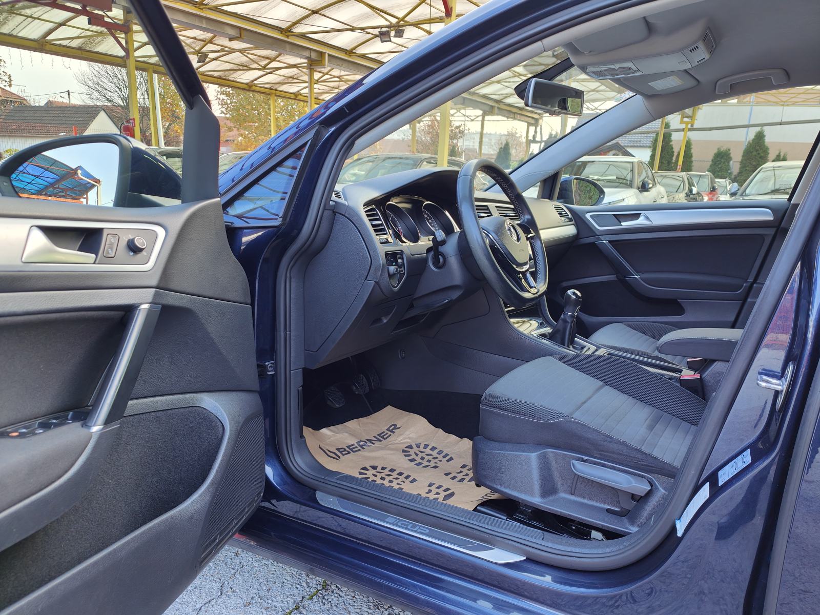 VW*GOLF 7*2014.G*CUP*ALU"18*NAVI*PARKPILOT*GR.SJEDALA*7900E, fotografija 11
