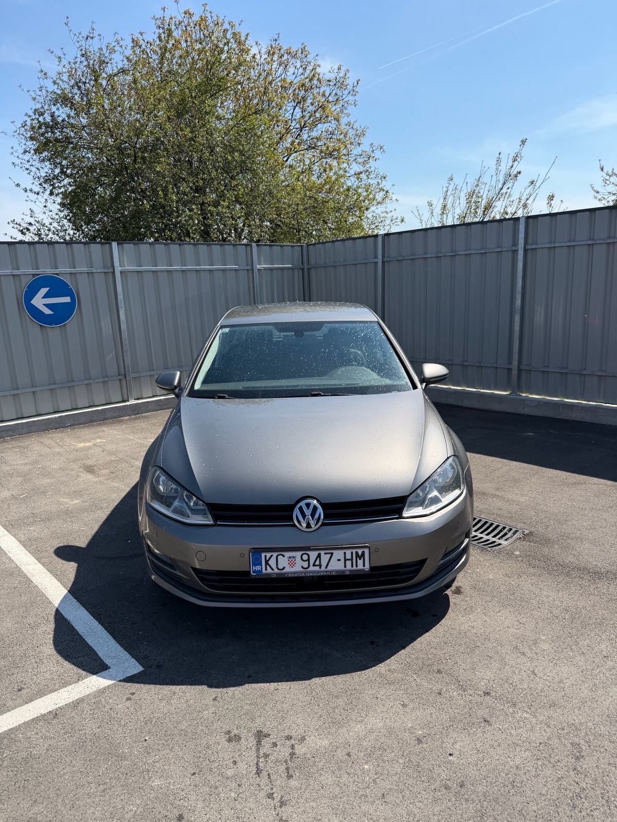 VW Golf 7 2015 DSG 1,6 TDI Reg godinu dana., fotografija 2