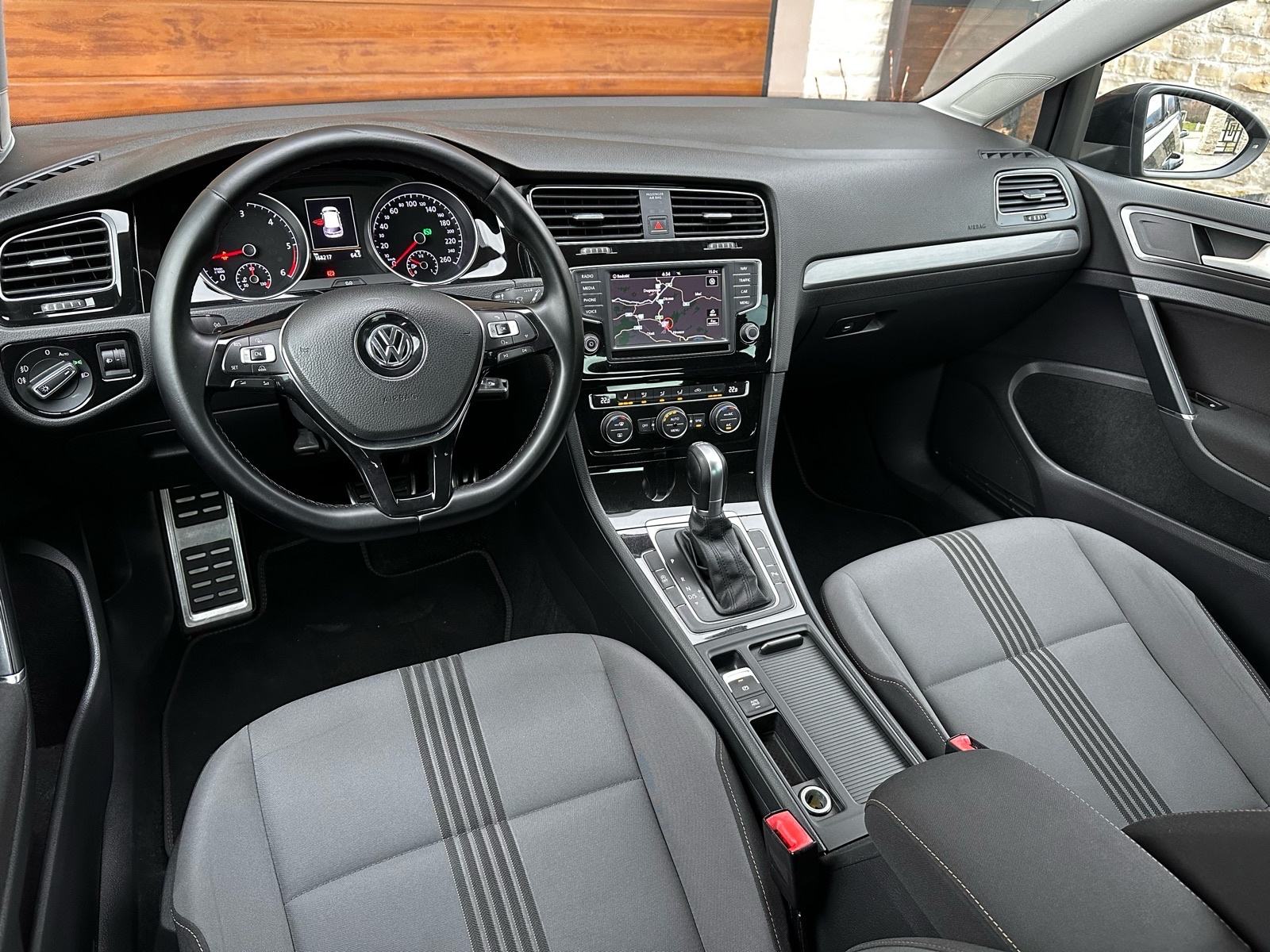VW Golf 7 Allstar—2016–1.6 TDI—81Kw—DSG Automatik—ACC—PDC, fotografija 5