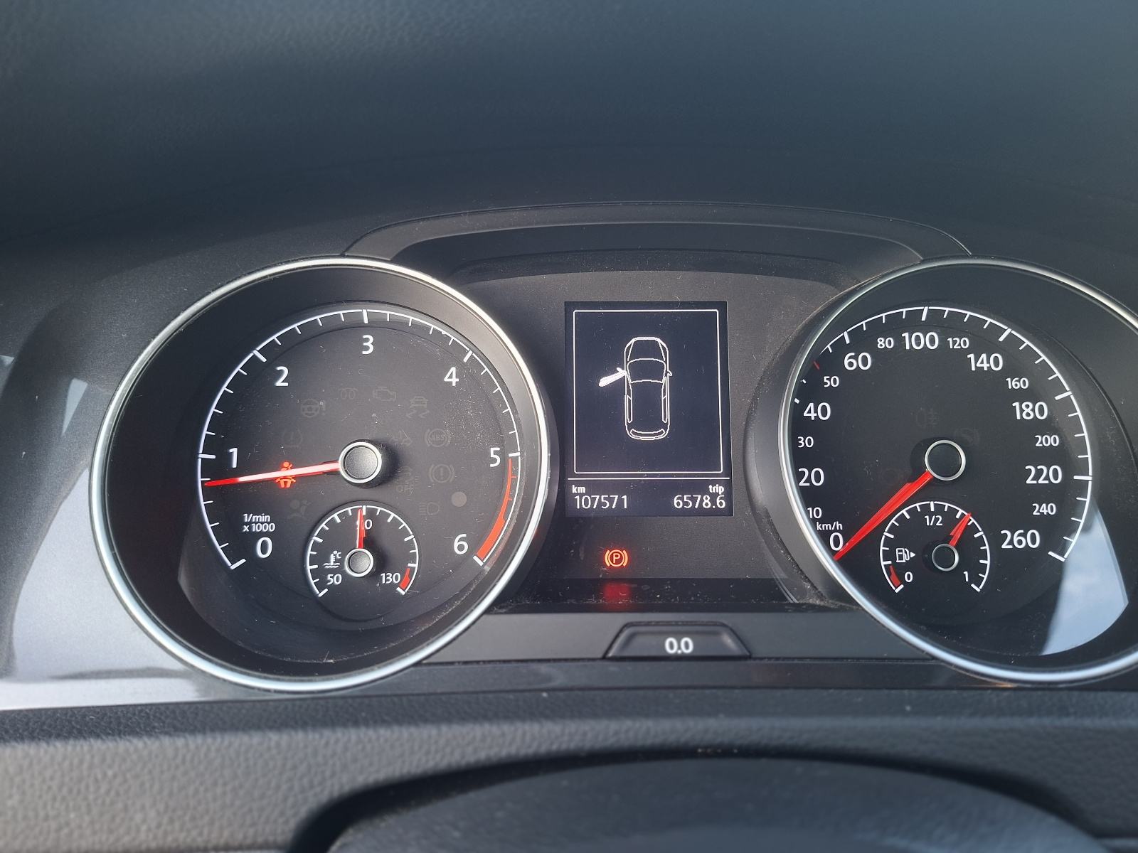 VW Golf 7 Comfortline 1,6 TDI Registriran do 07/27, fotografija 7