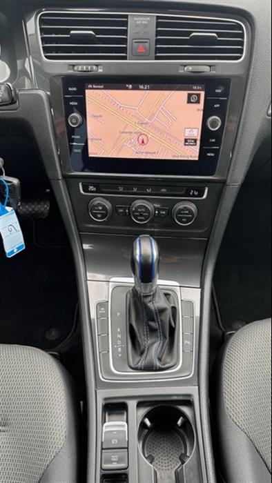 VW Golf 7 e-Golf, 35 kW, Navi, Kamera, LED, PDC, Temp, u PDV-u., fotografija 13