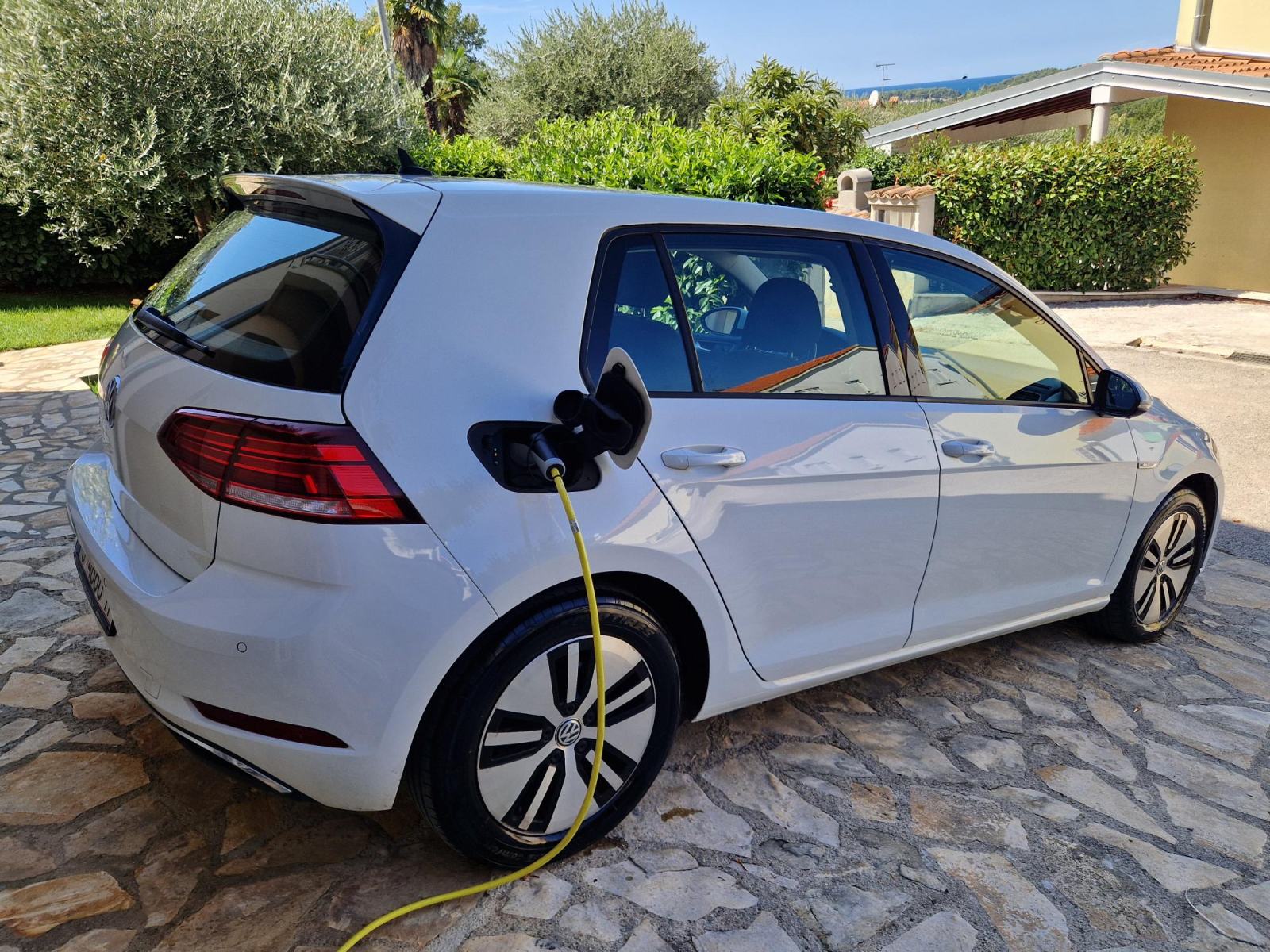 VW Golf 7 e-Golf, fotografija 6