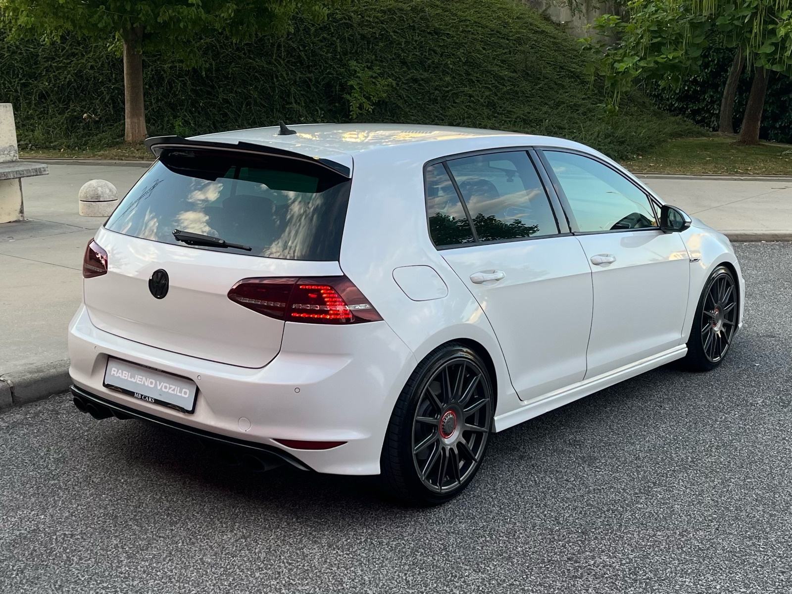 VW Golf 7 Golf R DSG, fotografija 2