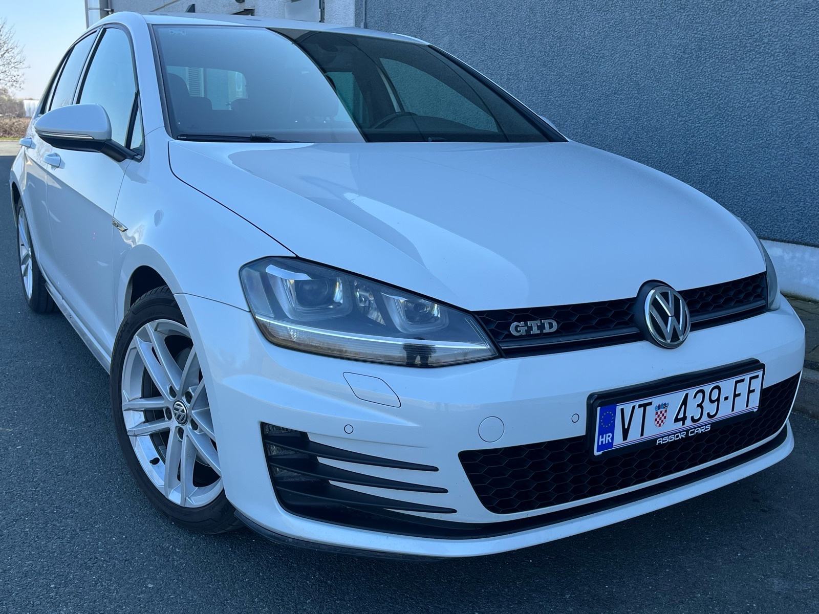 VW GOLF 7 GTD 2.0 TDI DSG NAVI KOŽA KAMERA, fotografija 1
