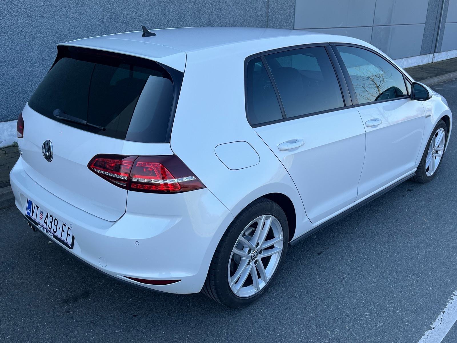 VW GOLF 7 GTD 2.0 TDI DSG NAVI KOŽA KAMERA, fotografija 8