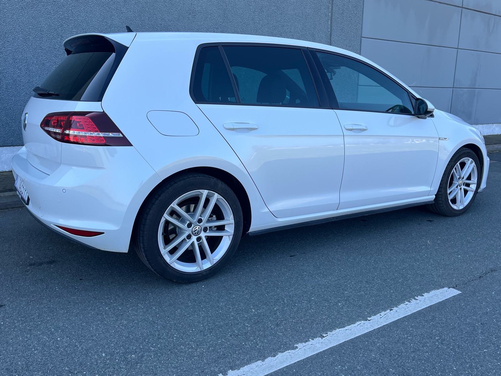 VW GOLF 7 GTD 2.0 TDI DSG NAVI KOŽA KAMERA, fotografija 9