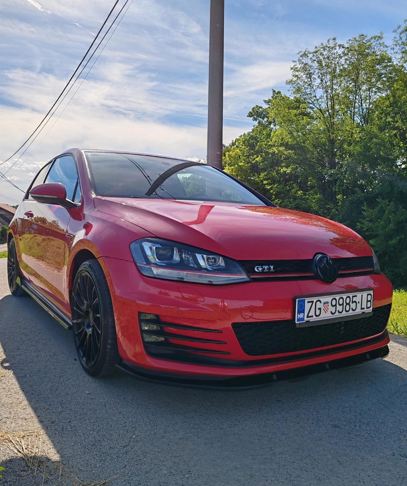 VW Golf 7 GTI 2.0 TSI, odlična oprema, reg. do 06/2027 - Top stanje!, fotografija 3