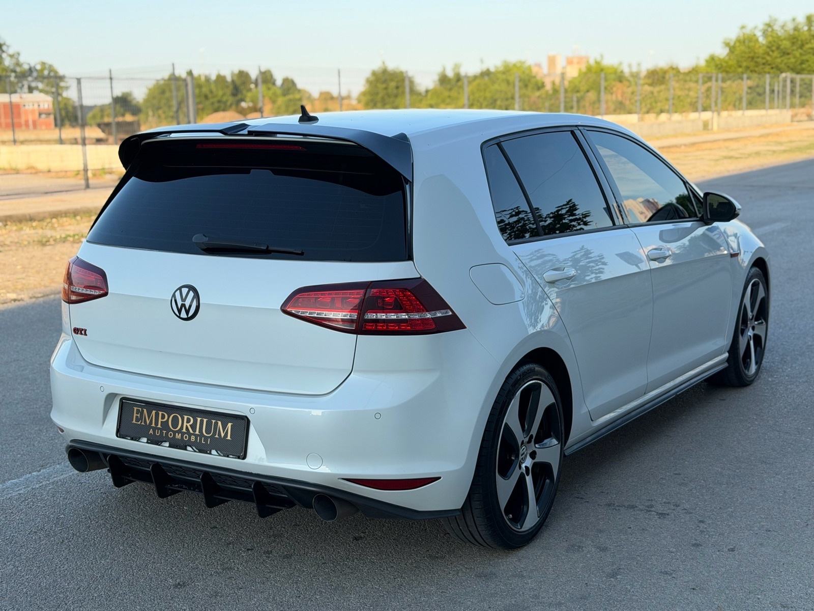 VW Golf 7 GTI Perfomance 2.0TSI DSG, fotografija 5