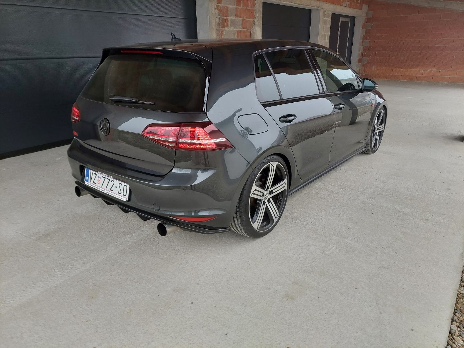 VW Golf 7 GTI, fotografija 8