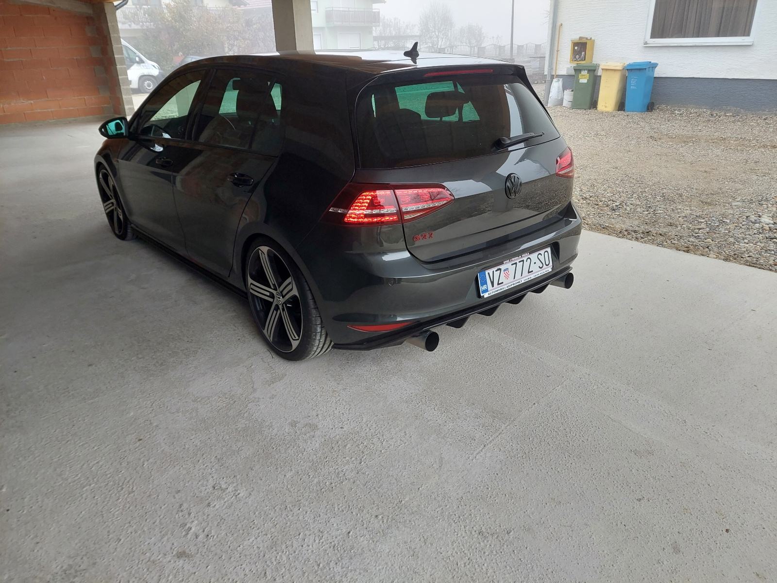 VW Golf 7 GTI, fotografija 10