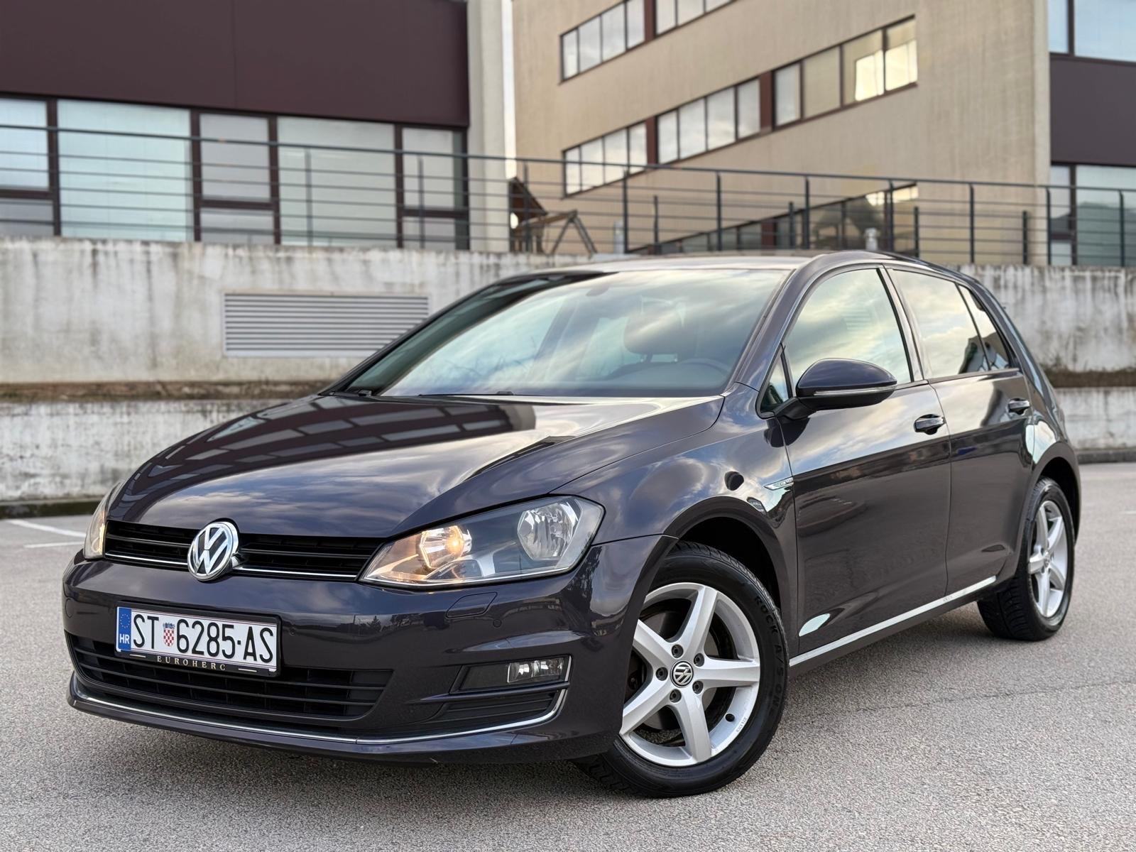 VW Golf 7 Lounge_Discover Pro~Led_Webasto_Reg 02/27, fotografija 2