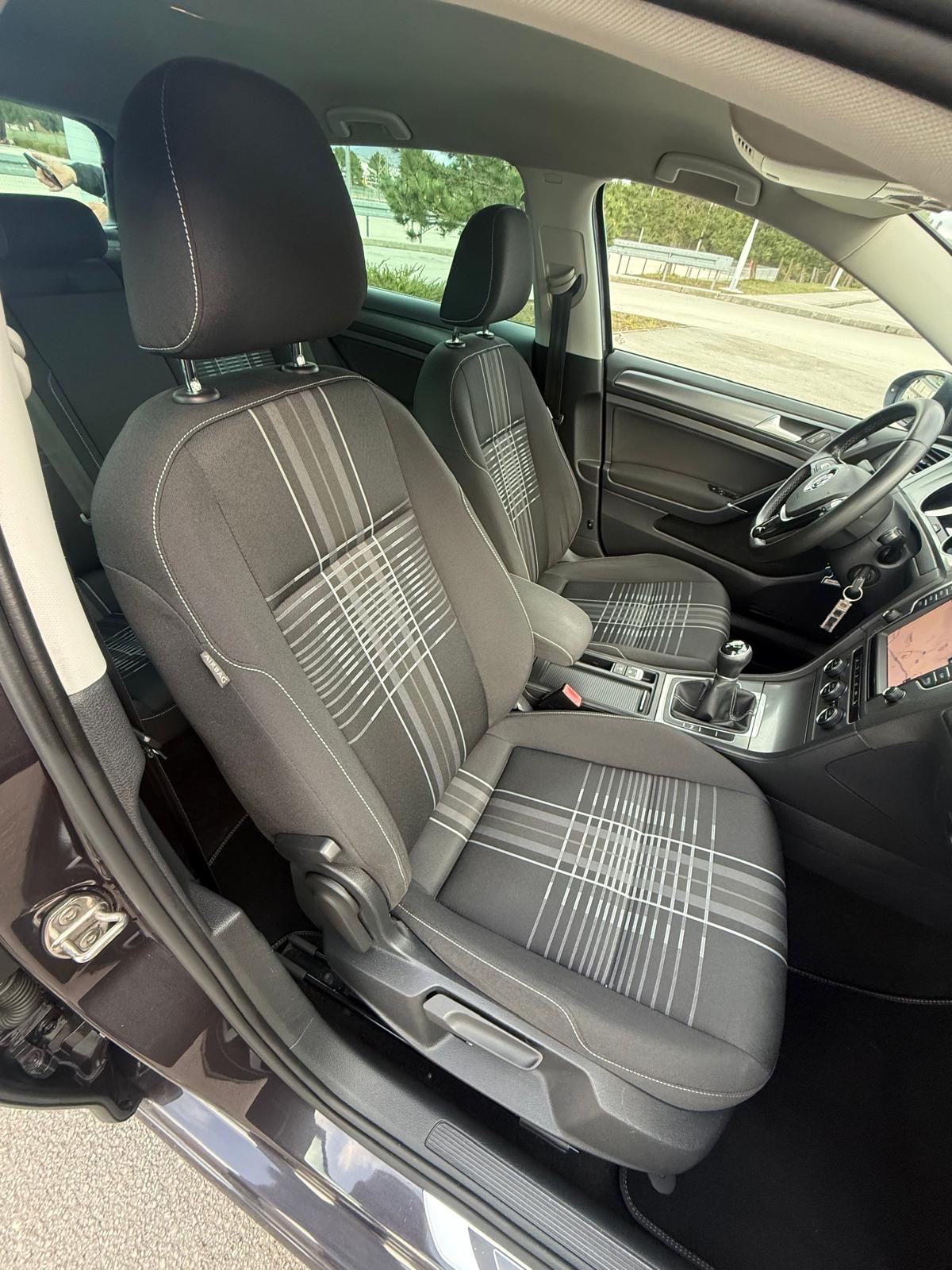 VW Golf 7 Lounge_Discover Pro~Led_Webasto_Reg 02/27, fotografija 12