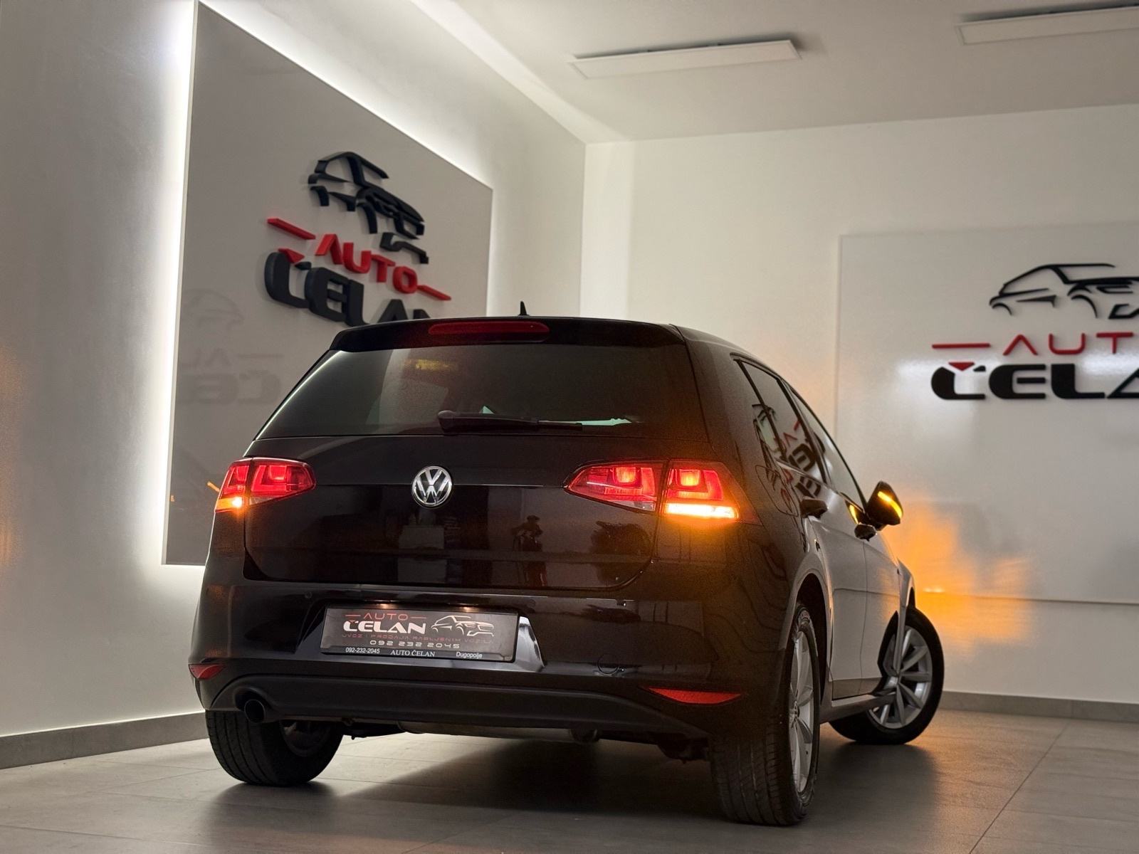 VW Golf 7 Lounge Mod.2016⭐️Jamstvo⭐️Mf~Pdc~Mrtvi Kut_V.Servis, fotografija 15
