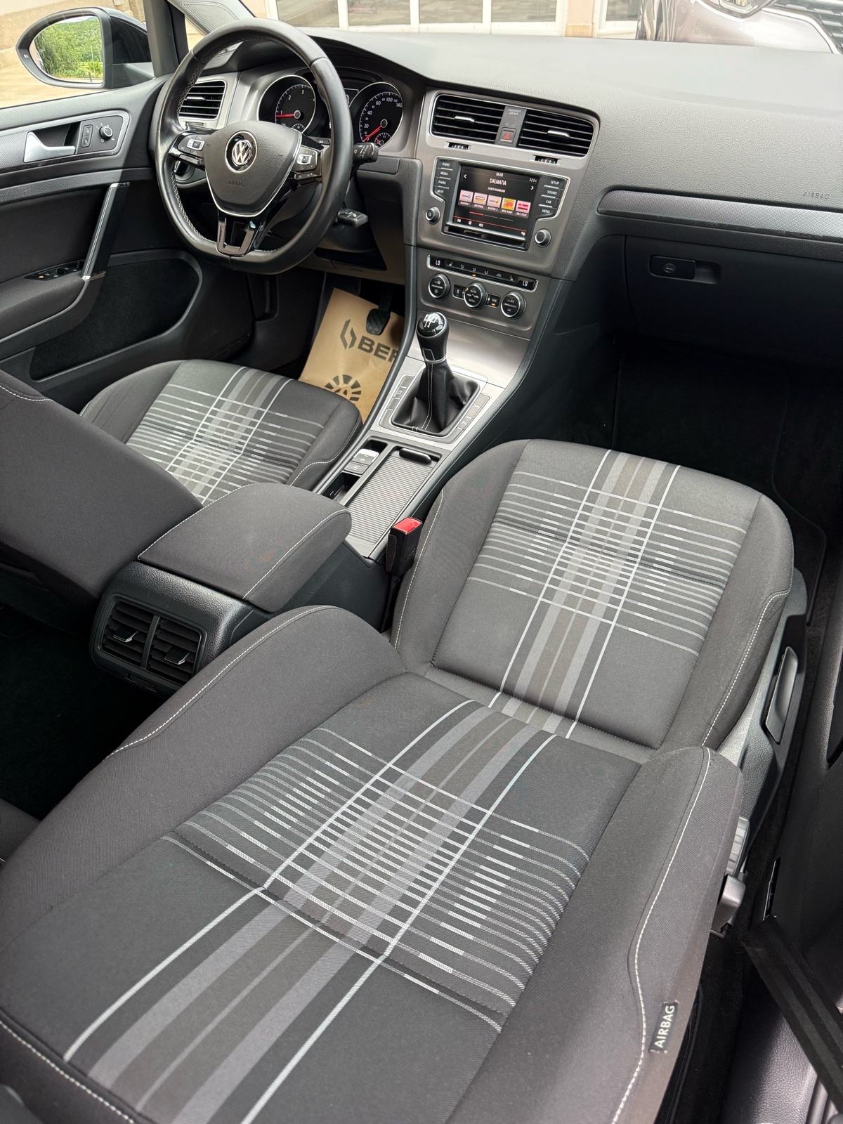 VW Golf 7 Lounge Mod.2016⭐️Jamstvo⭐️Mf~Pdc~Mrtvi Kut_V.Servis, fotografija 19