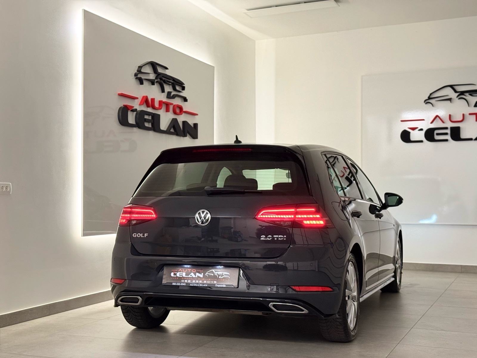 VW Golf 7 R Line⭐️Jamstvo⭐️Matrix~Led~Kamera~Navigacija~Keyless~Dyn, fotografija 13