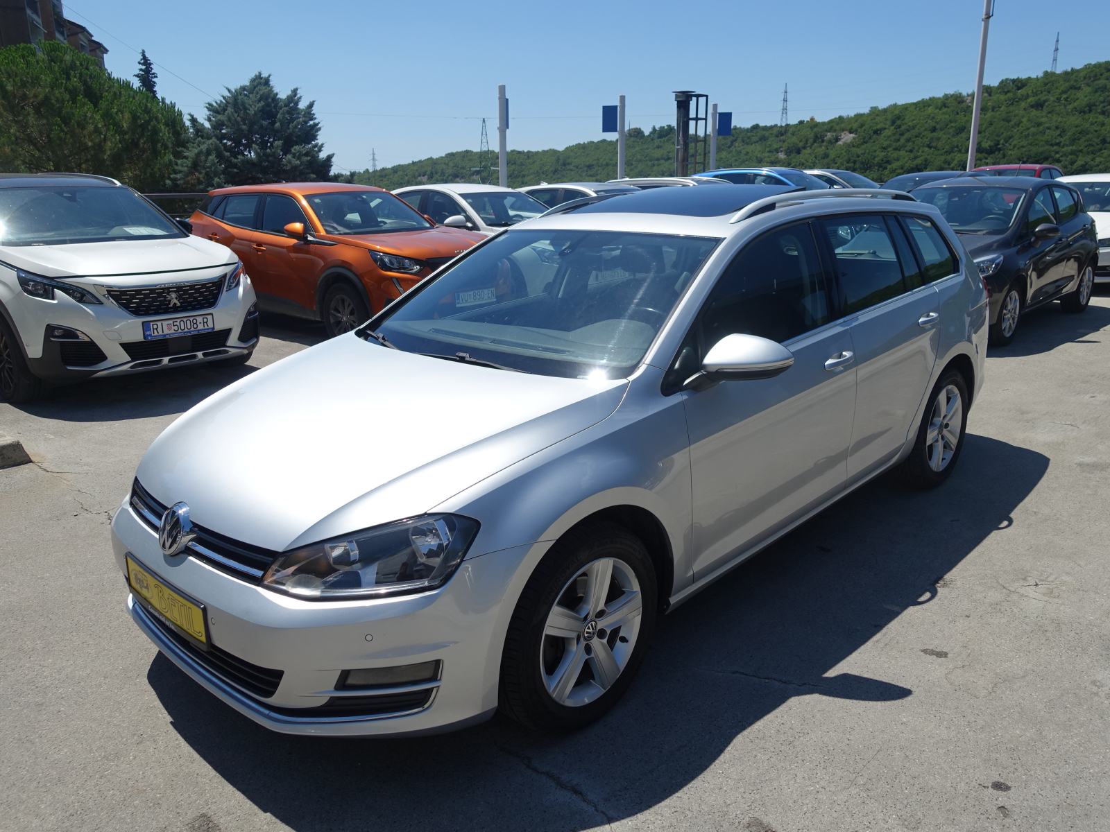 VW Golf 7 SW 1,6 TDI Highline REG.01/2027., fotografija 7