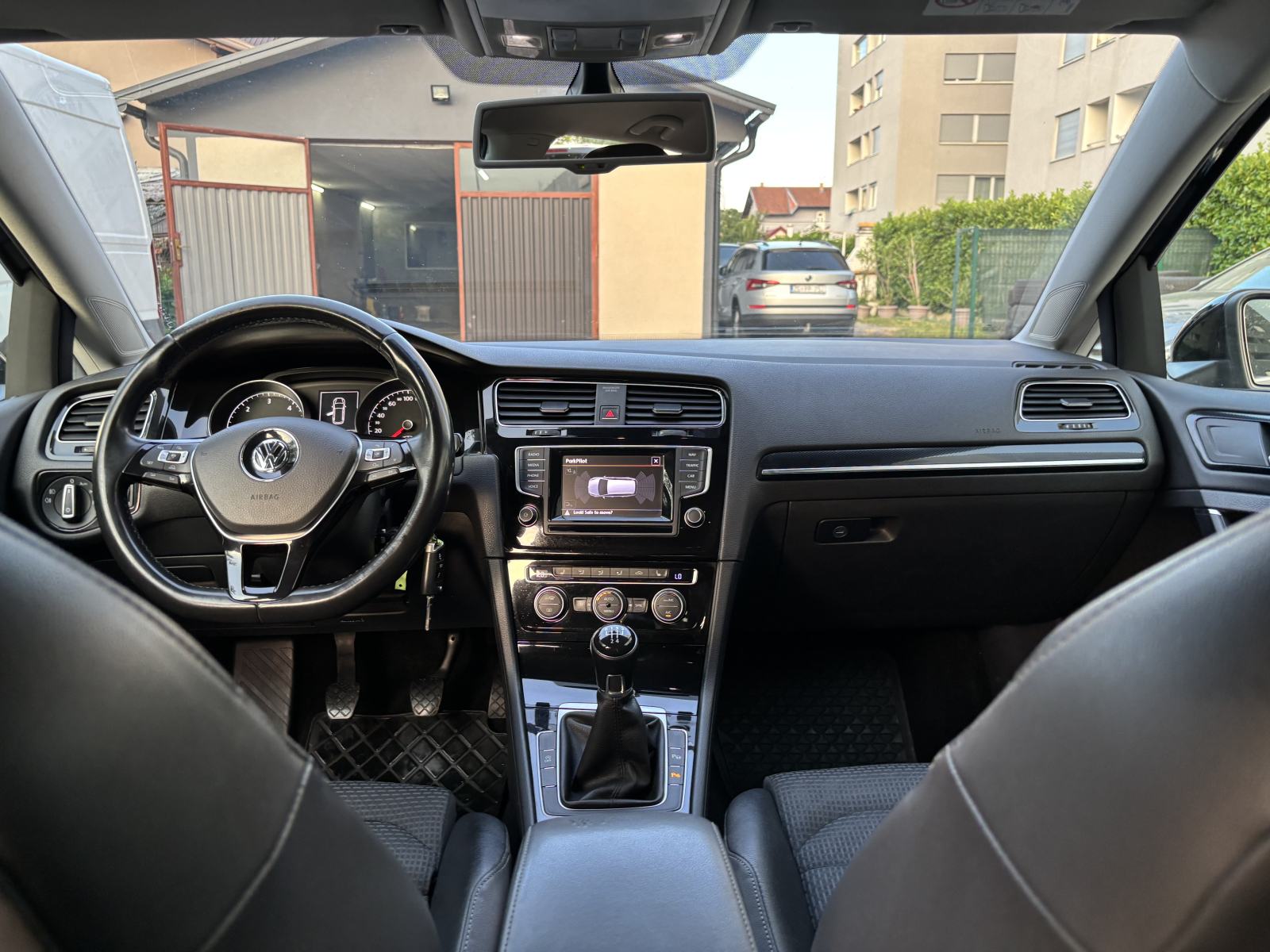 VW GOLF 7 VARIANT 1,6 TDI 2015 GOD 171,000 KM HIGH-LINE CIJENA 9,200€, fotografija 10