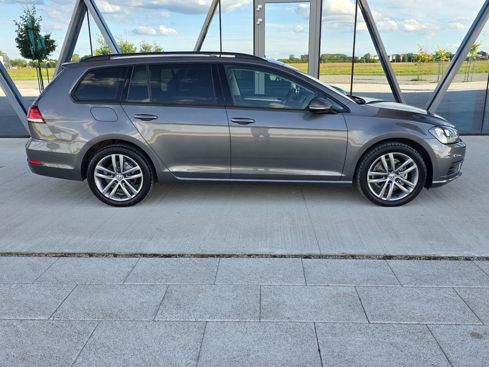 VW Golf 7 Variant 1,6 TDI ALU,NAVI TOP STANJE, fotografija 7
