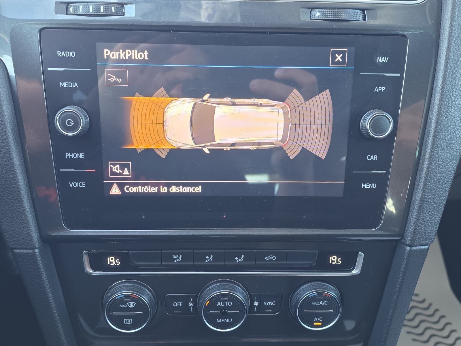 VW Golf 7 Variant 1,6 TDI ALU,NAVI TOP STANJE, fotografija 14