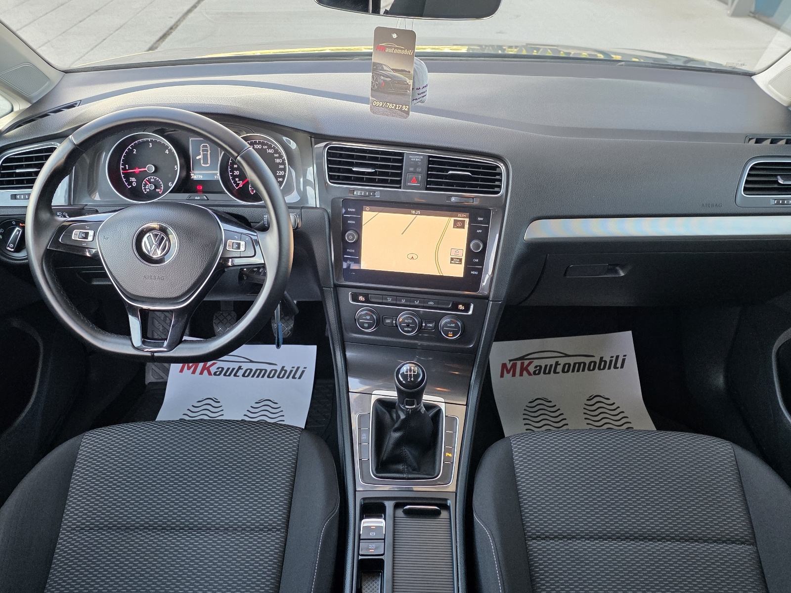 VW Golf 7 Variant 1,6 TDI ALU,NAVI TOP STANJE, fotografija 17