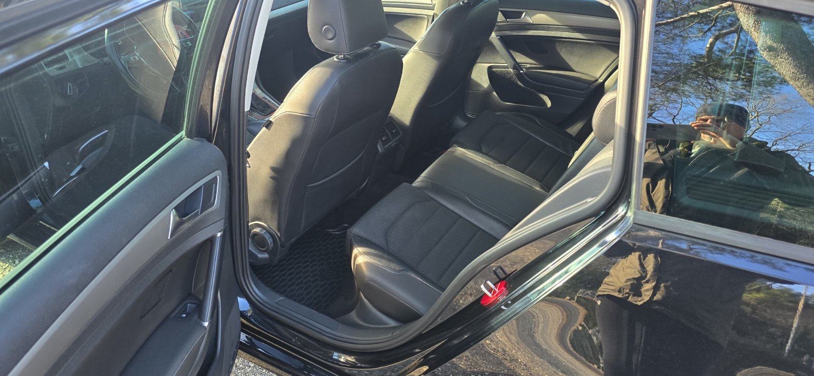 VW Golf 7 Variant 1,6 TDI automatik, pogled izvana - slika 2