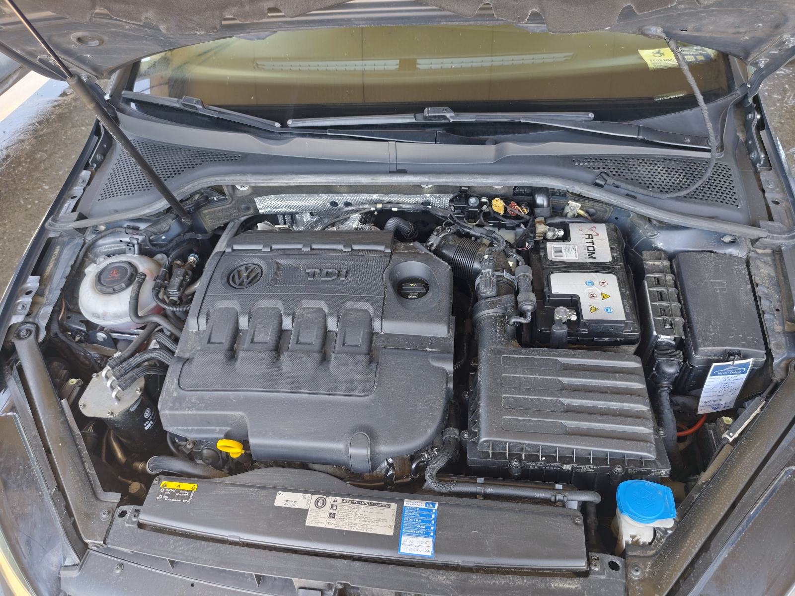 VW GOLF 7,5 VARIANT 1,6 TDI AUTOMATIK TIP-TOP STANJE, NIKAD U SUDARU!!, fotografija 6