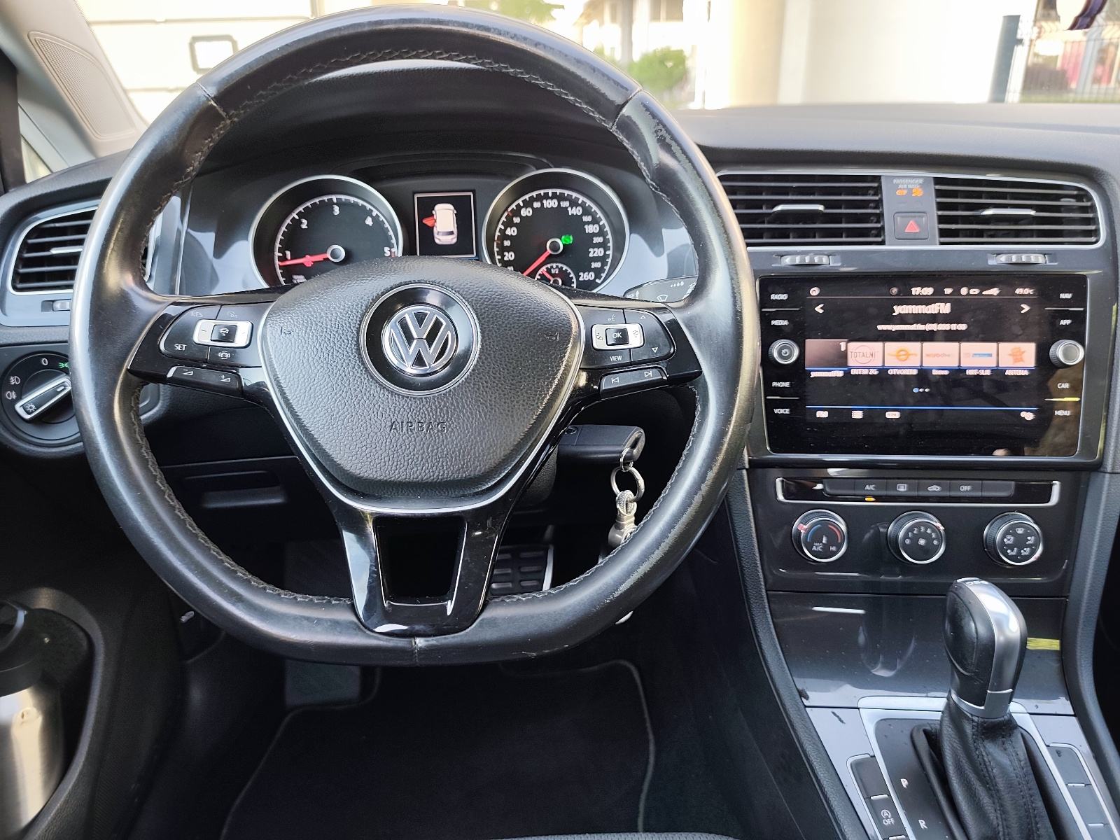 VW GOLF 7,5 VARIANT 1,6 TDI AUTOMATIK TIP-TOP STANJE, NIKAD U SUDARU!!, fotografija 13