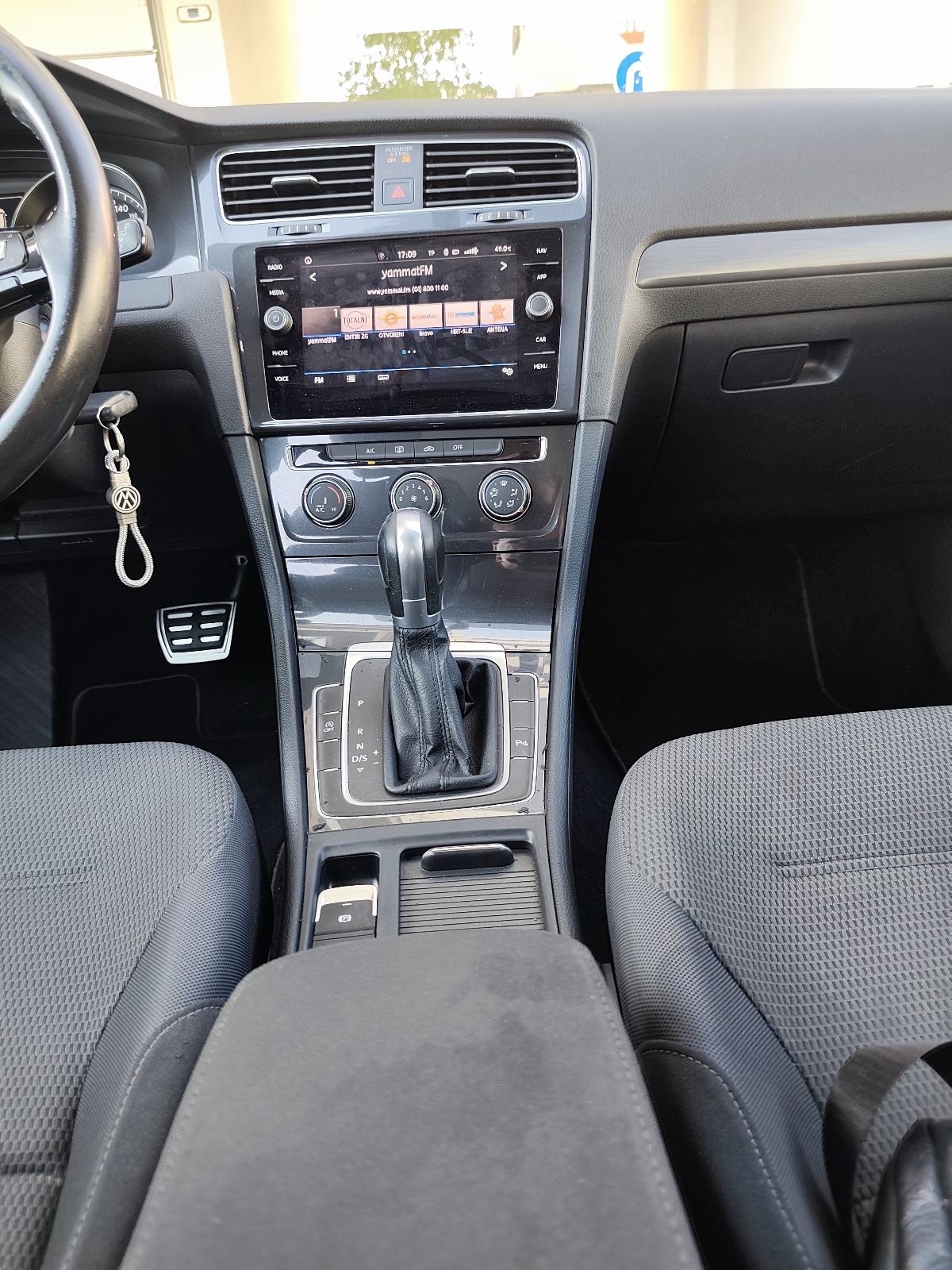 VW GOLF 7,5 VARIANT 1,6 TDI AUTOMATIK TIP-TOP STANJE, NIKAD U SUDARU!!, fotografija 12