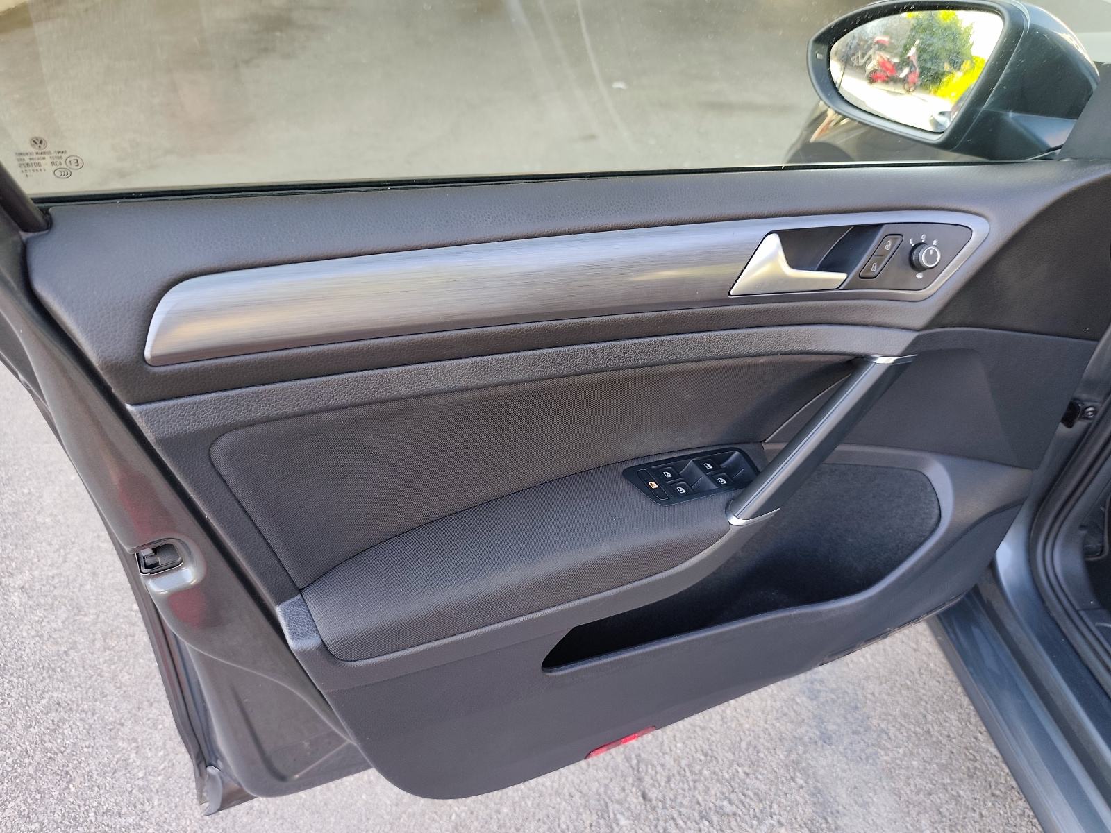 VW GOLF 7,5 VARIANT 1,6 TDI AUTOMATIK TIP-TOP STANJE, NIKAD U SUDARU!!, fotografija 16
