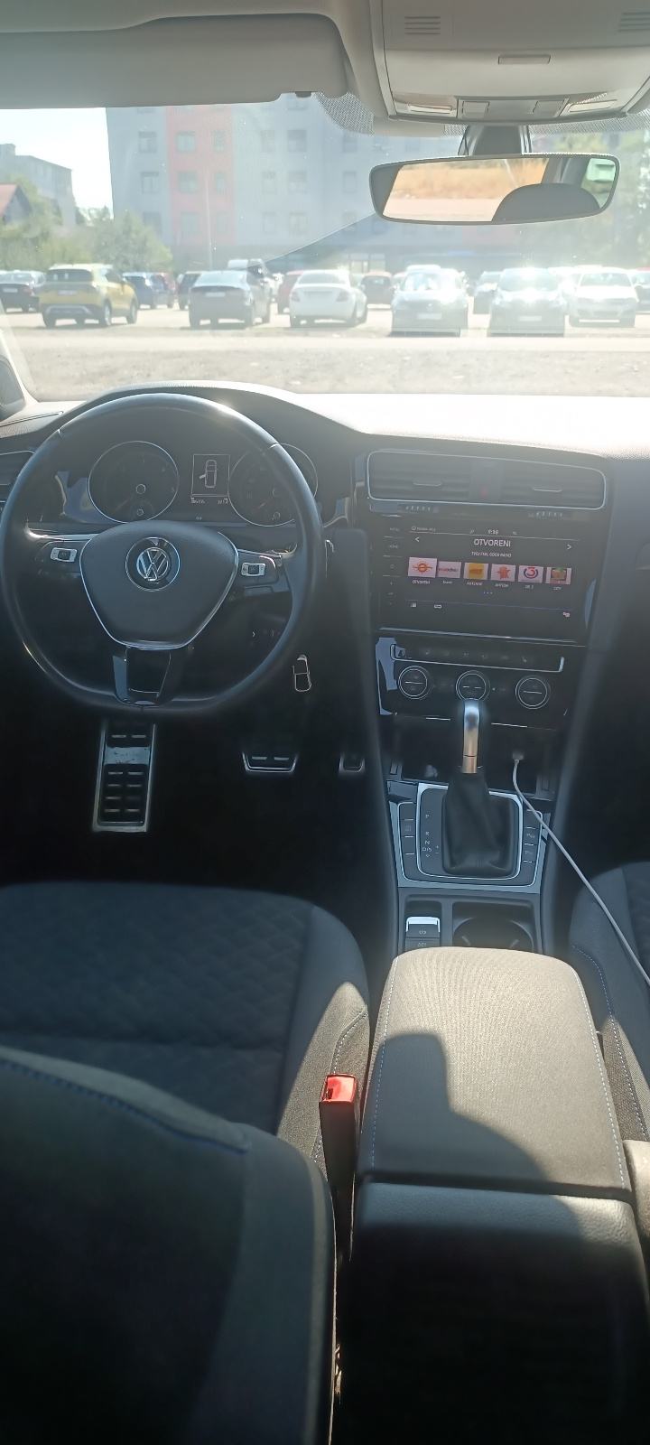 VW Golf 7 Variant 1,6 TDI automatik/veliki servis odrađen/ registriran, fotografija 8